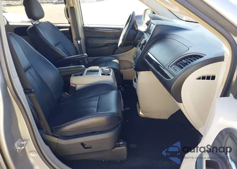 2014 Chrysler Town & Country Touring-L z USA, uszkodzony, nr VIN 2C4RC1CG5ER298006